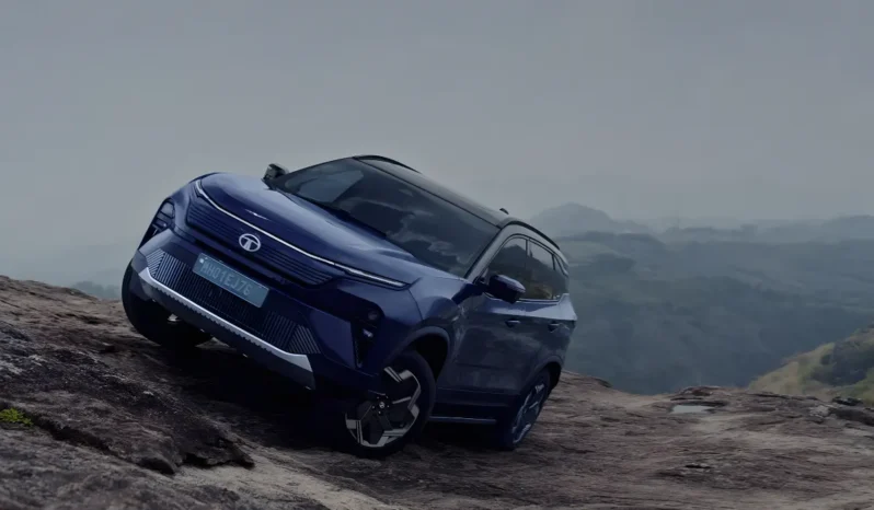 
								Tata Harrier.ev full									