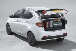 
										Tata XPRES full									